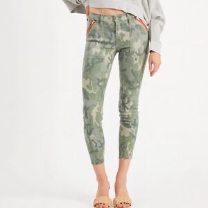 NWT Etienne Marcel Camo Red Zipper Skinny Jeans Sz 28